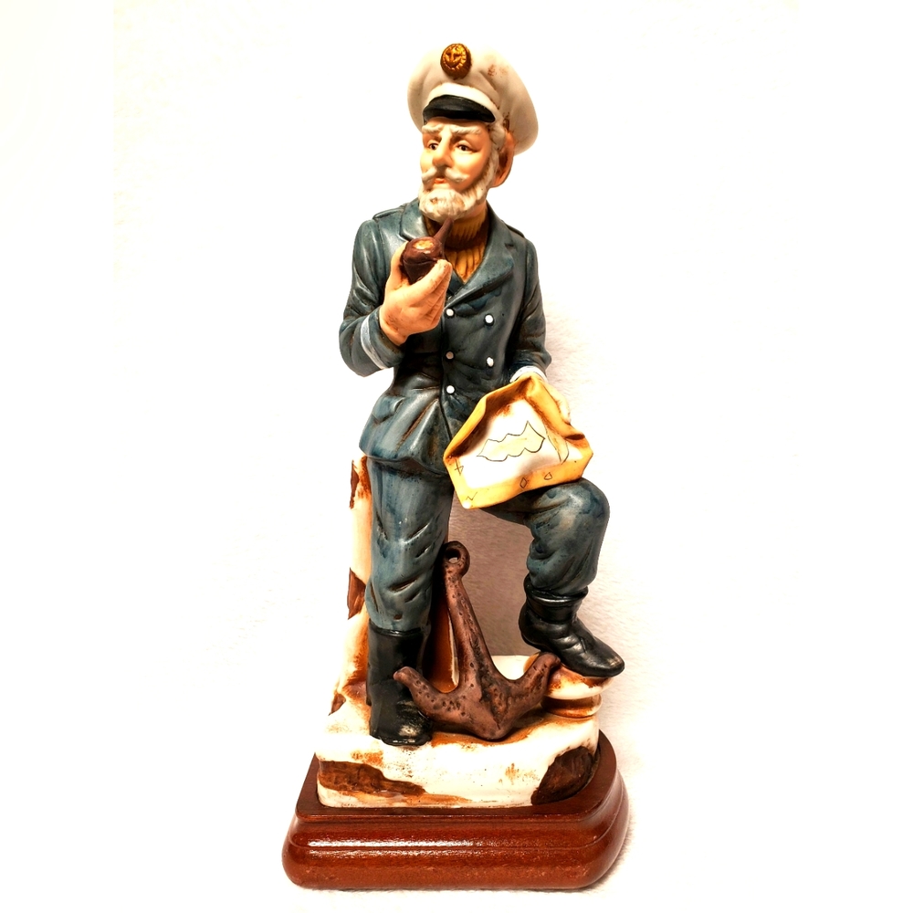 🚫SOLD🚫Vintage Sea Captain Music Box Figurine Large 15 3/4" c.1960's